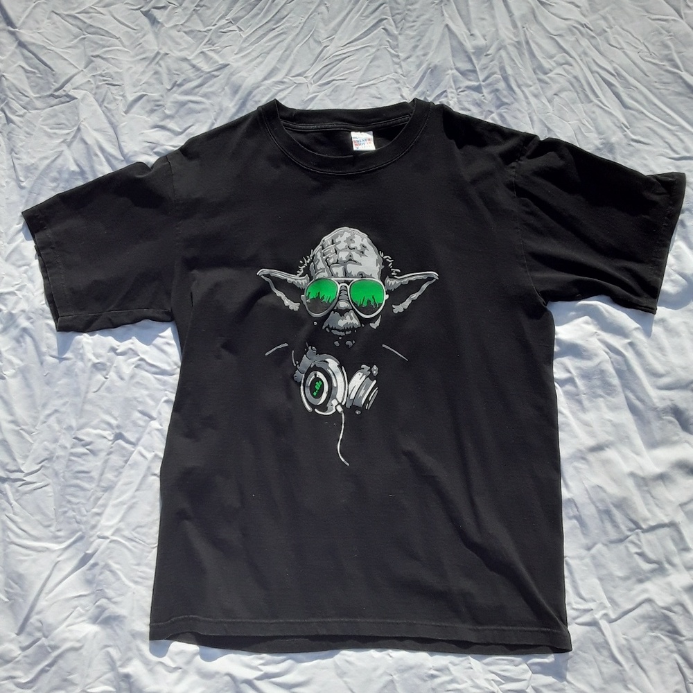 Yoda t-shirt - Picture 1 of 5
